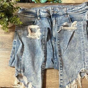 American Eagle Size 12 Distressed cropped jegging jeans